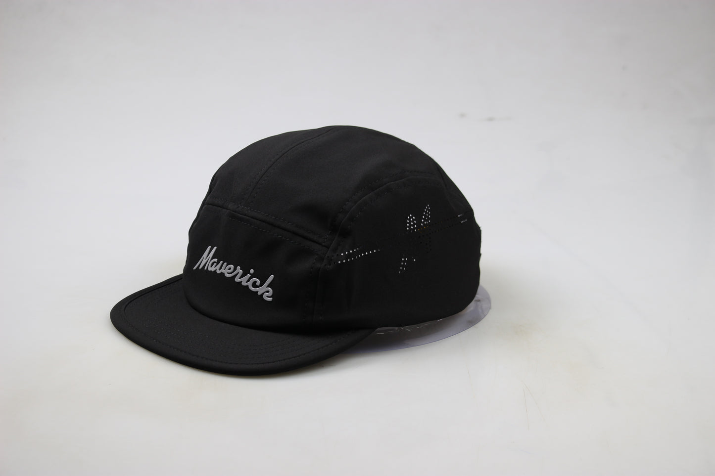 Maverick x Attain Tech Cap black