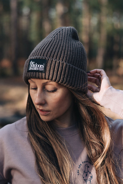 Maverick Ribbed Knit Beanie - Walnut