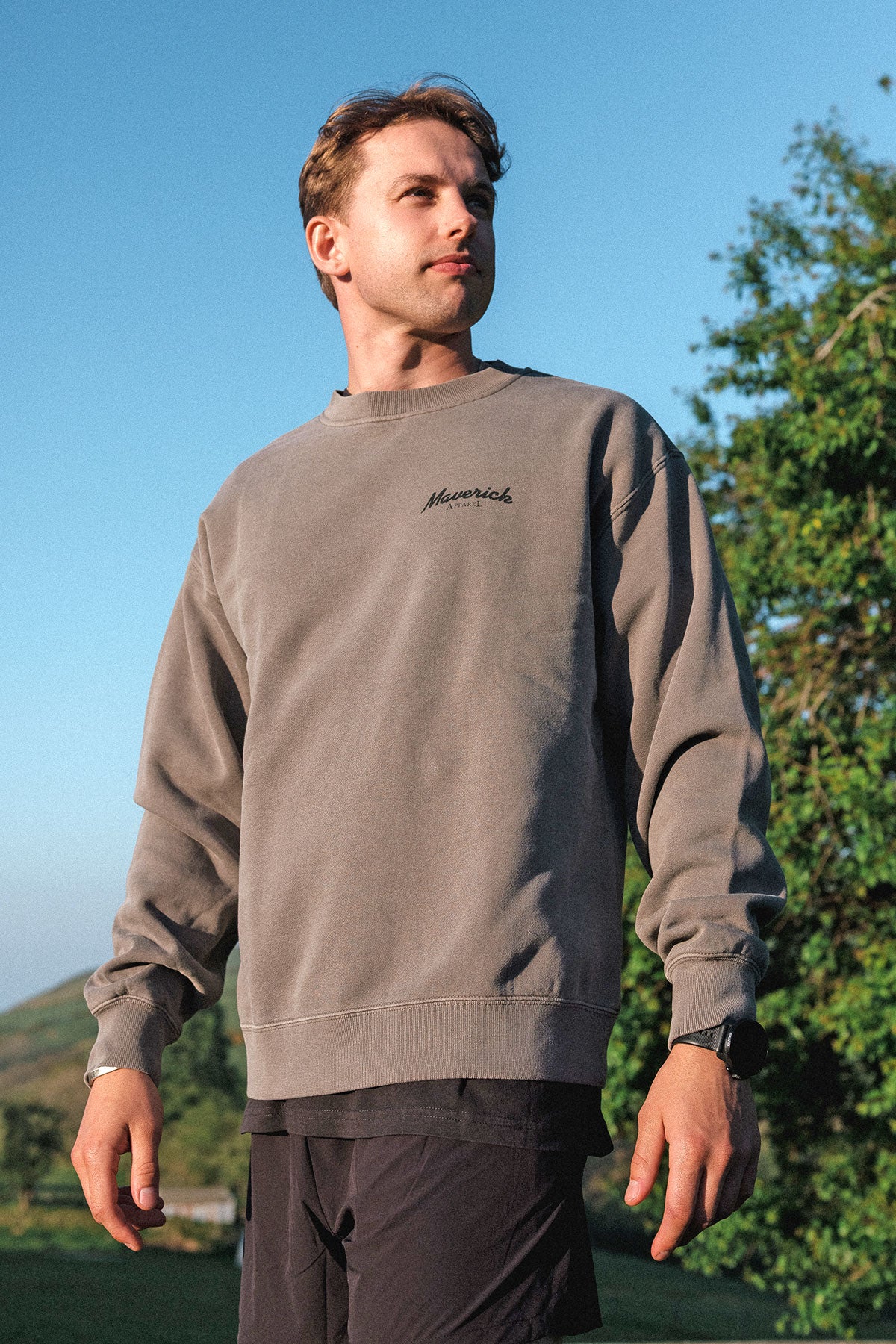 Maverick Relaxed OG Men's Crew Sweater - Faded Grey